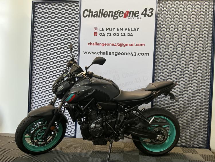 YAMAHA MT-07