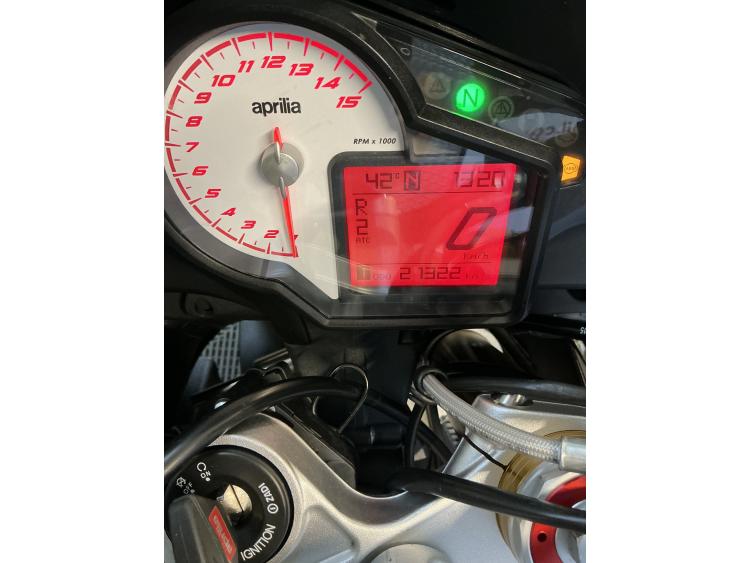 APRILIA TUONO 1100  V4 RR