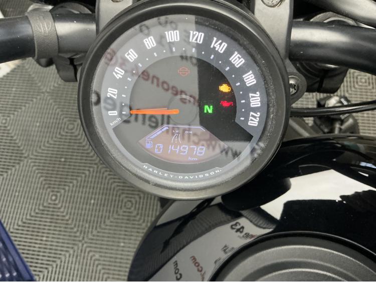 HARLEY-DAVIDSON SPORTSTER Nightster 975 RH