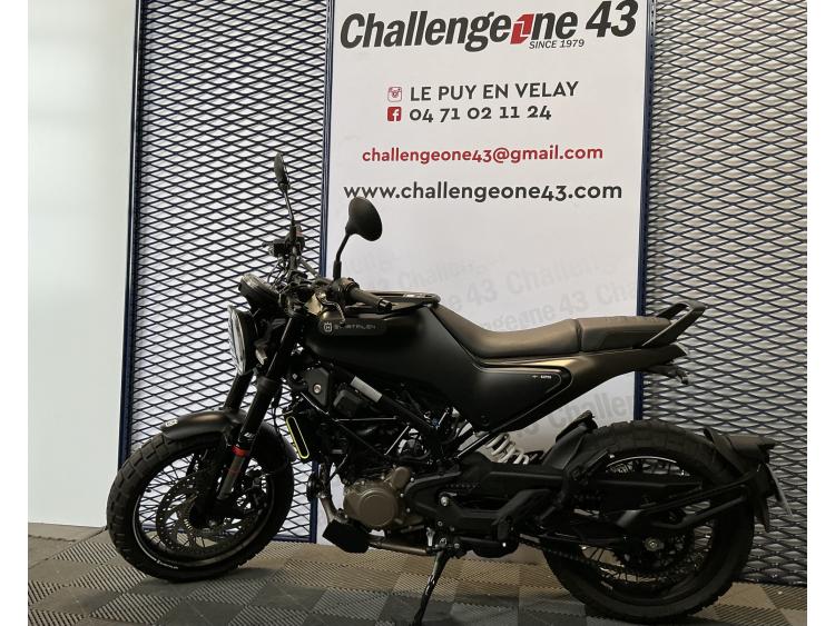 HUSQVARNA SVARTPILEN 125 ABS