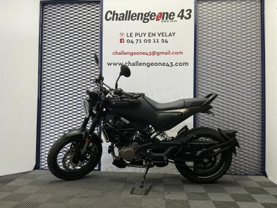 HUSQVARNA SVARTPILEN 125 ABS