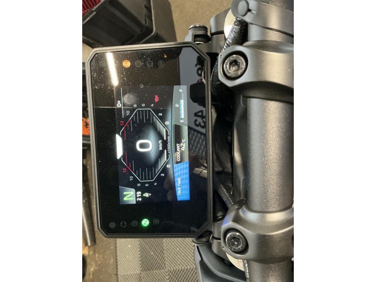 YAMAHA MT-09  Y-AMT