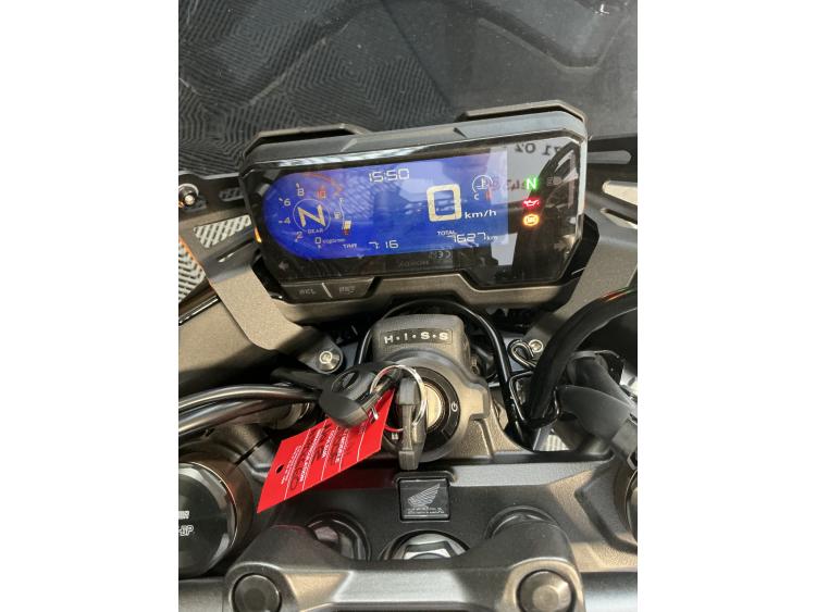 HONDA CB 500 F