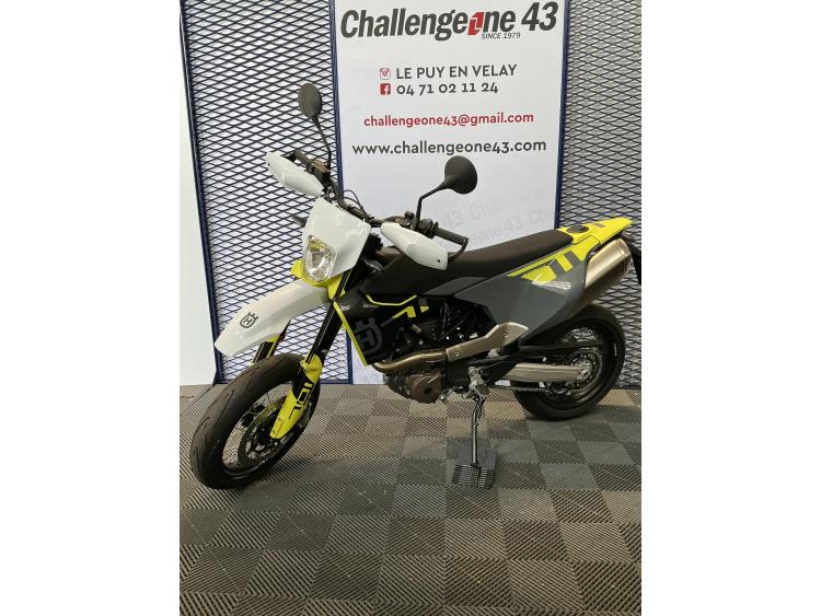 HUSQVARNA 701 SUPERMOTO